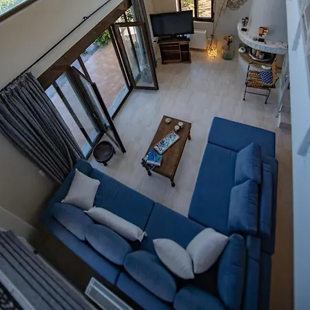 Muses Chalkida με πισίνα Willa *